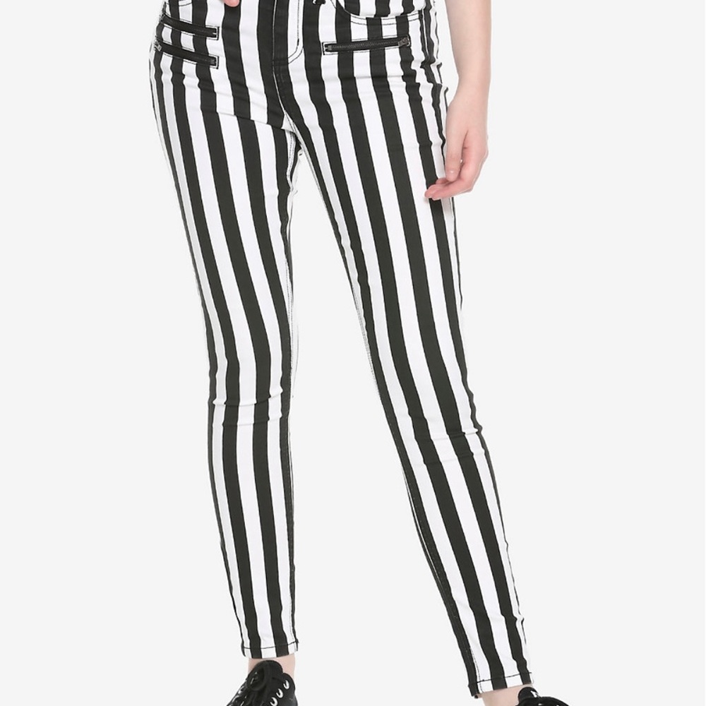 New! Hot Topic Blackheart Stingerette striped pants - Picture 3 of 8